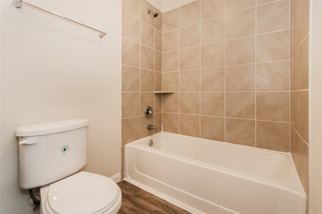 Building Photo - 5419 Comel Ct