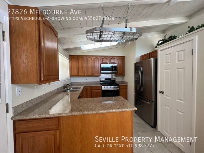 Building Photo - WELCOME HOME! Recently updated Home with 3...