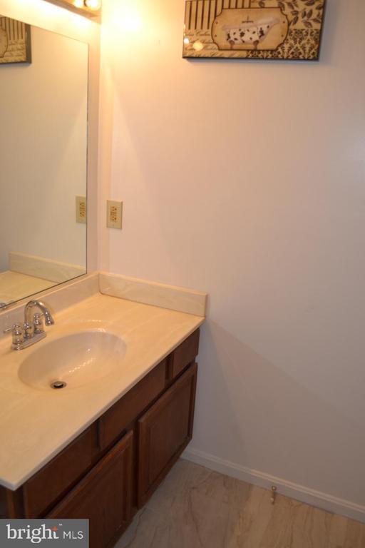 Building Photo - 12183 Cardamom Dr