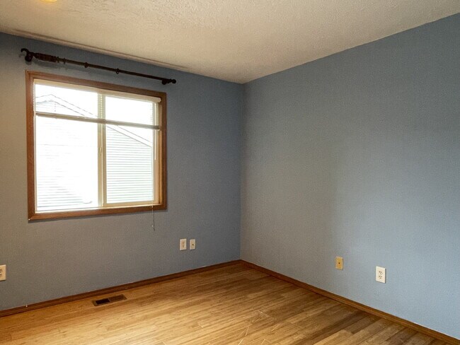 Building Photo - Classic 3-Bedroom Home with Large Yard & Attached 2-Car Garage