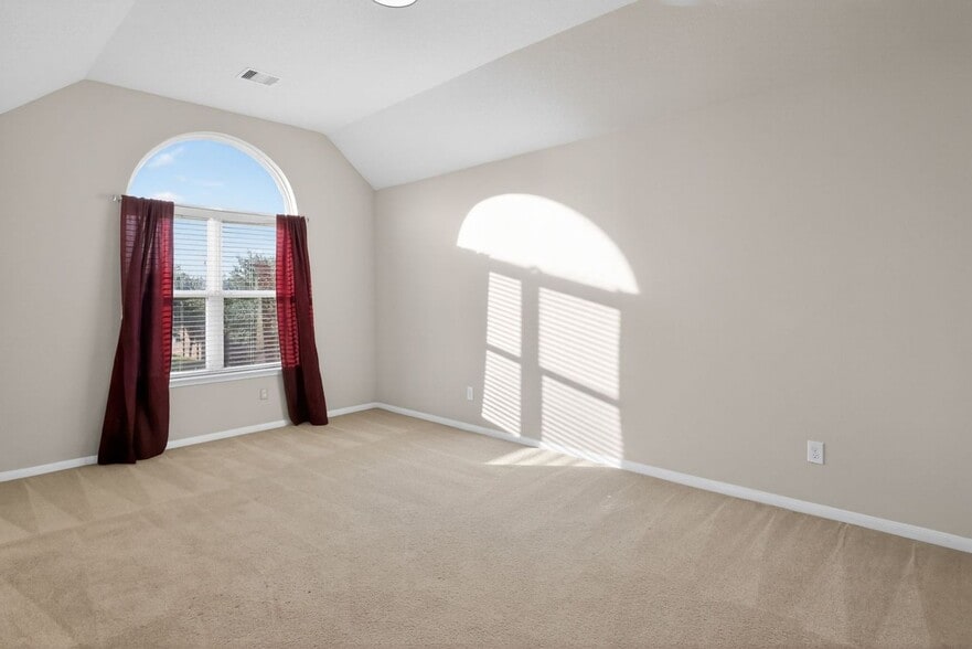 Building Photo - 4938 Yearling Ridge Ct