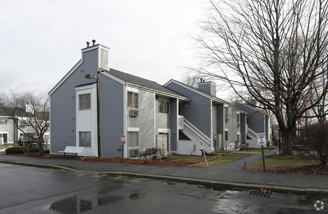 Merrimack Valley Apartments - Methuen