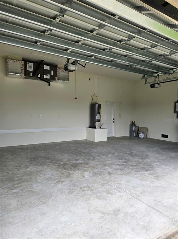Building Photo - 8343 Olsen St