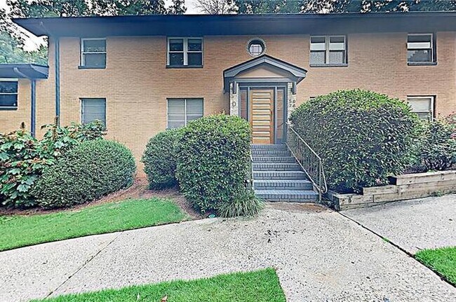 Building Photo - 1010 Scott Blvd