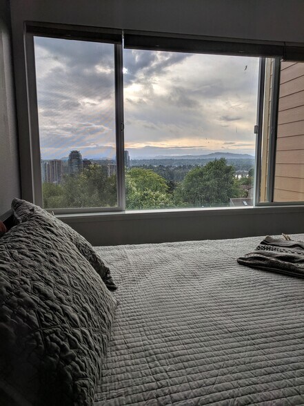 Morning. - 3701 SW Condor Ave