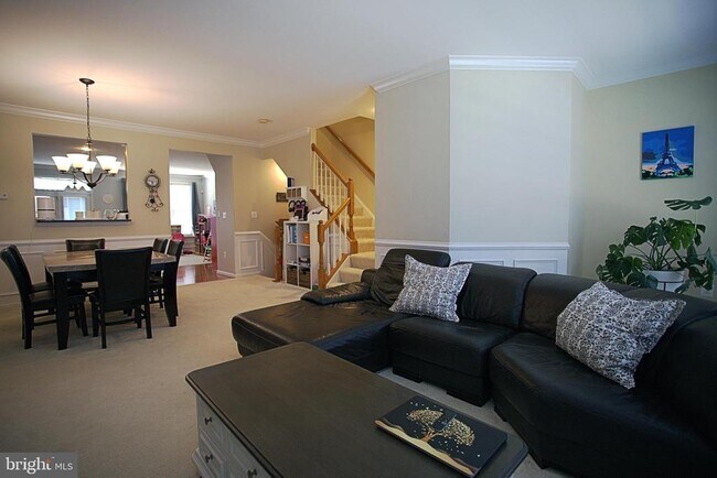 Building Photo - 4852 Cavallo Way