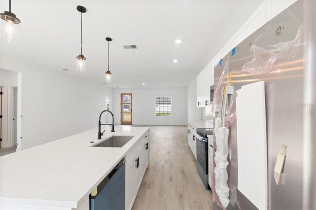 Building Photo - 2273 SW 158th St Rd