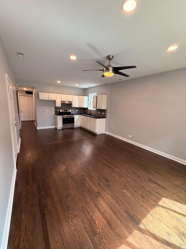 Building Photo - 2906 W Flournoy St