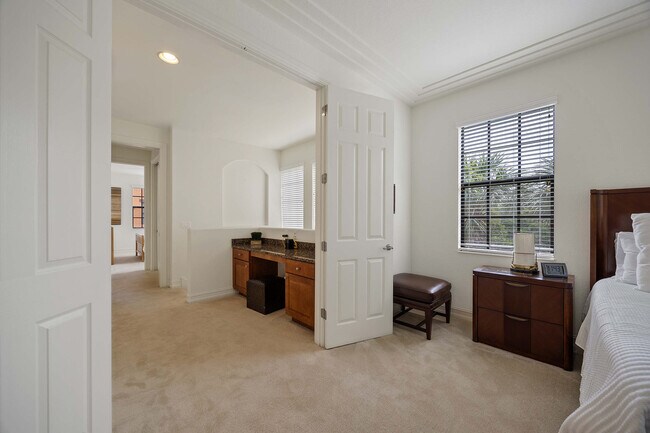 Building Photo - 9134 Chula Vista St