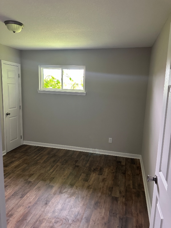 Building Photo - 2004 Garfield St