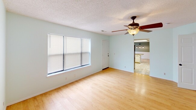 Building Photo - 7535 S Trenton Pl