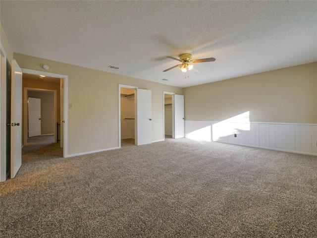 Building Photo - 2113 Fleur De Lis Ct