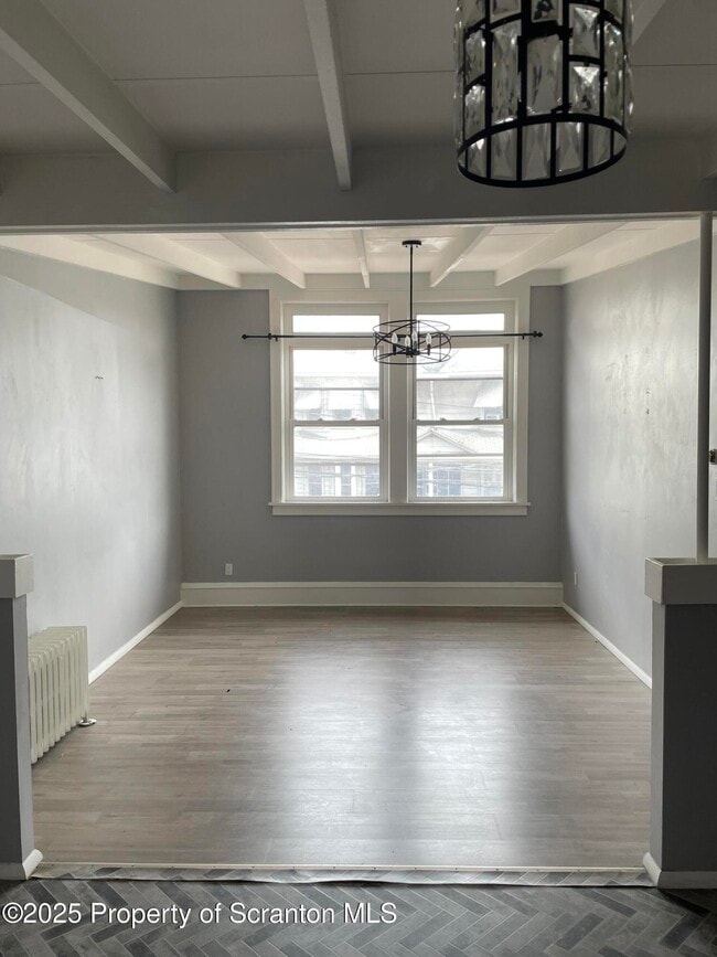 Building Photo - 17 E Carey St
