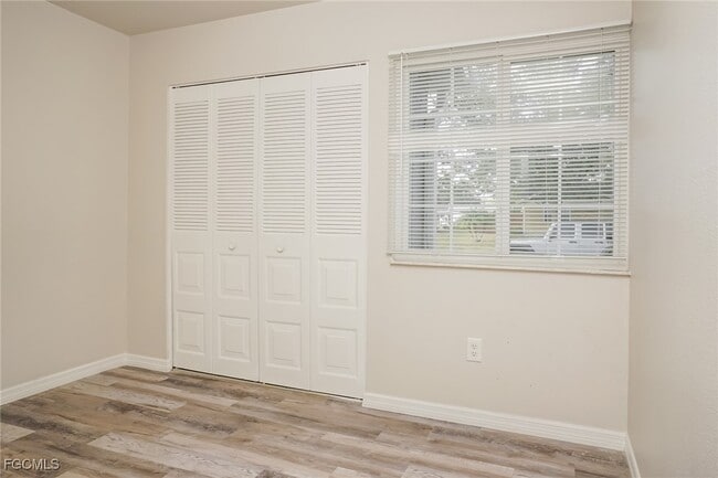 Building Photo - 5940 Talbrook Rd