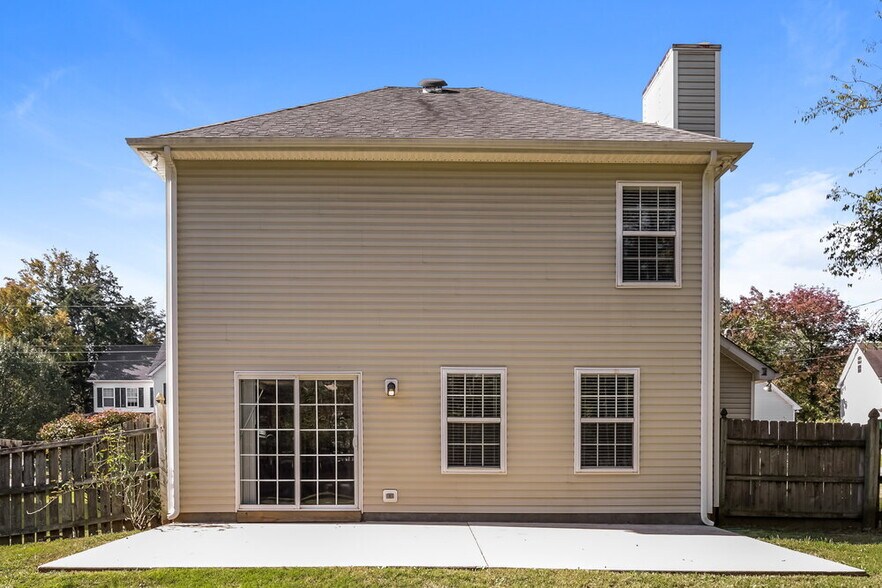 Building Photo - 908 Buckhaven Dr
