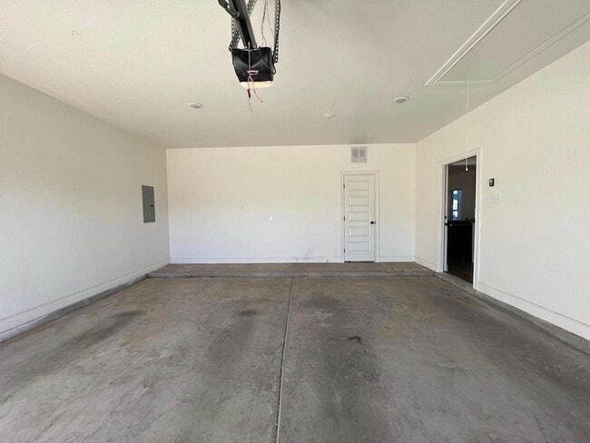 Building Photo - 4703 125th St