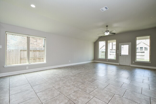 Building Photo - 15330 Ashbrook Dove Ln
