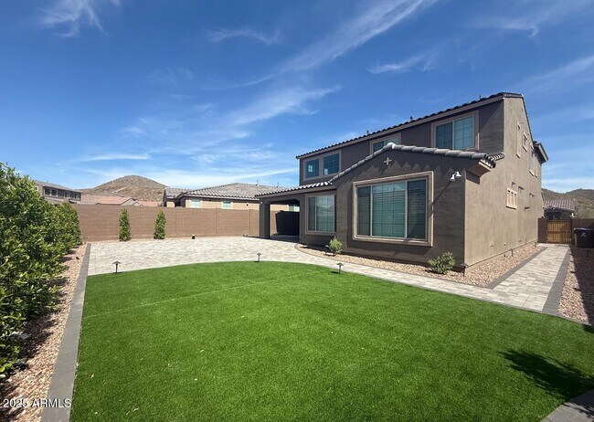 Building Photo - 13769 W Forest Pleasant Pl
