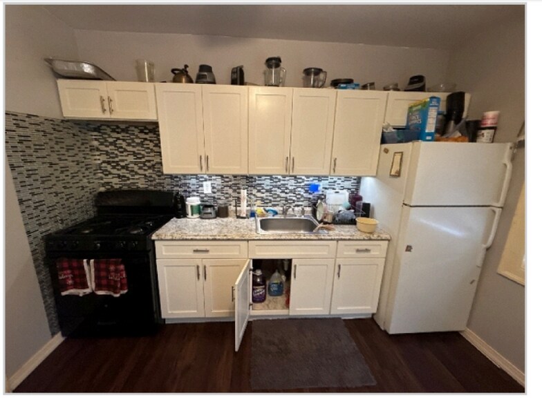 Building Photo - 105 Broad St