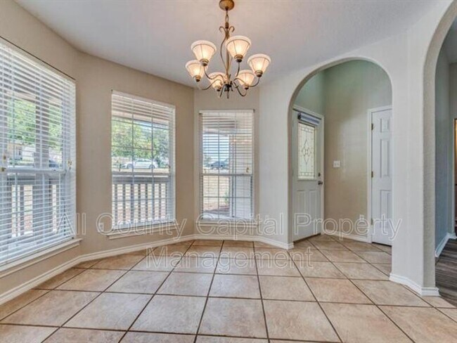 Building Photo - 125 Barton Rd