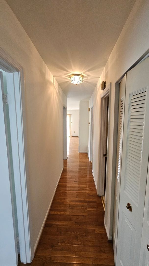 Building Photo - Secound Story Unit - Single Floor 3BR/1.5BA - Eastern Henrico - Great Location
