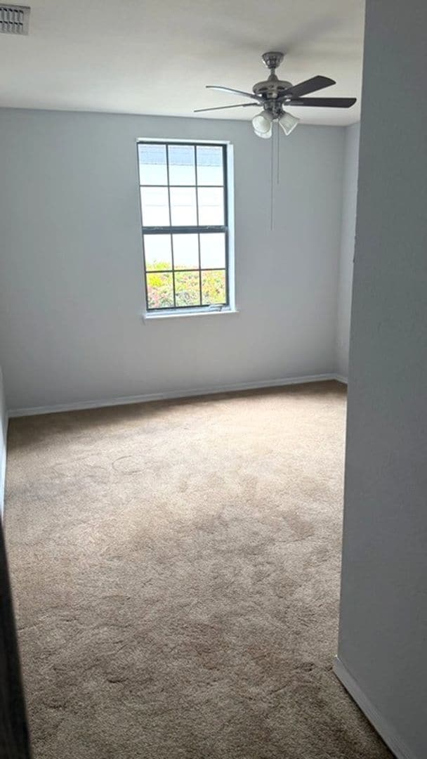 Building Photo - First Floor 2 Bedroom at The Registry @ Michigan Park
