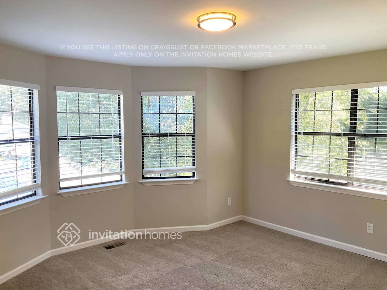 Building Photo - 2811 Dunwood Ln