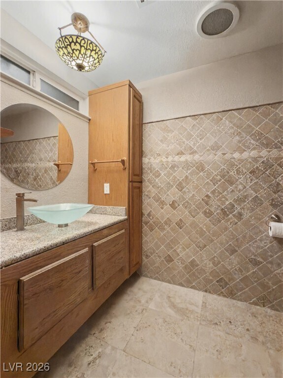 Building Photo - 4585 Casa Mia Cir