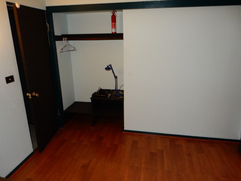Building Photo - 111 Lorene Cir
