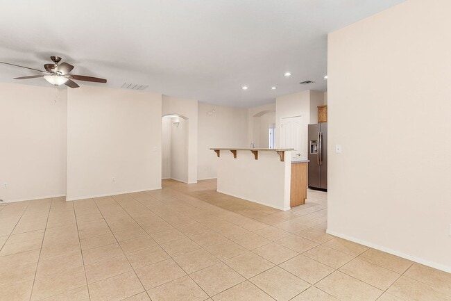 Building Photo - 7084 S Camino Derecho