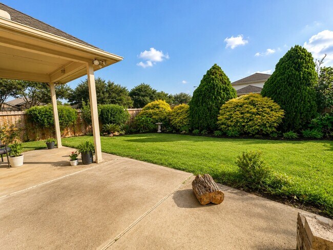Building Photo - 25203 Bright Hollow Ln