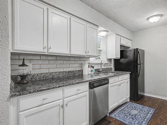 Building Photo - 5019 Blanchard Dr