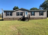 Building Photo - 4 bed/2 bath mobile home