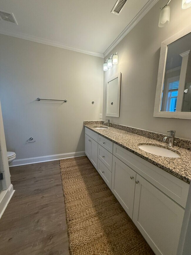 Building Photo - Luxury Coastal Living in Surf City -117 S Boca Bay Ln