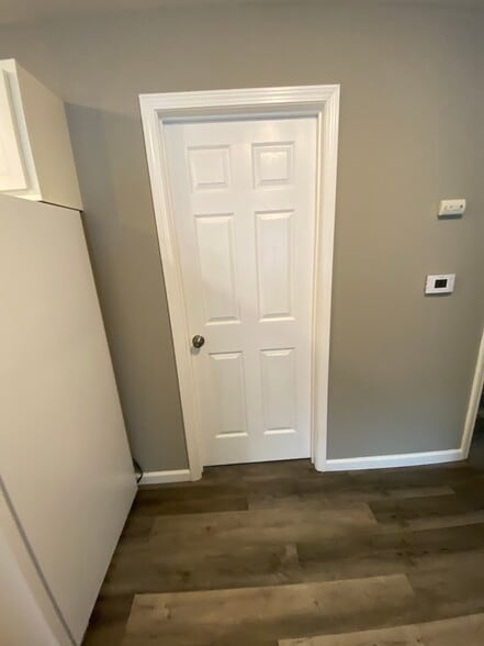 Building Photo - 113 Sandstone Ct