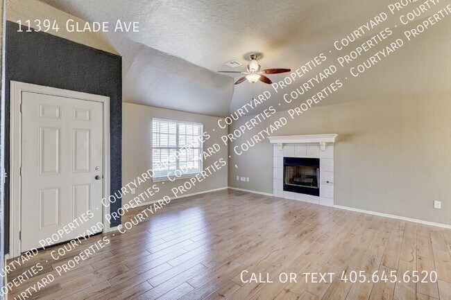 Building Photo - 11394 Glade Ave