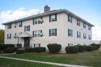 Building Photo - Welcome Home to Hudson Gardens!