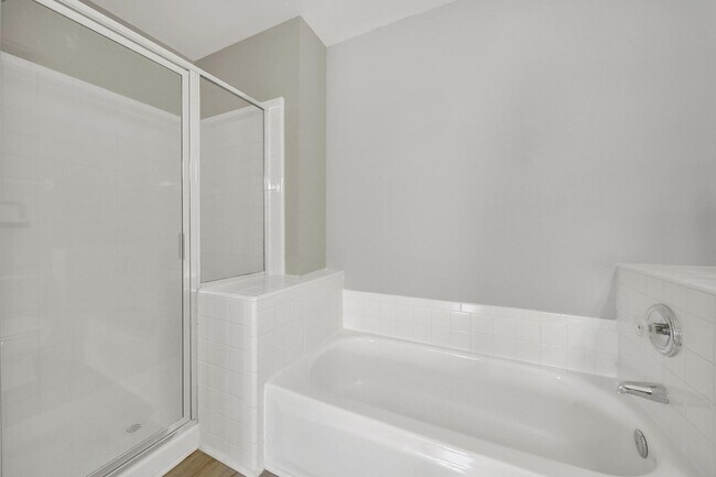 Building Photo - Lovely 4 Bed 2.5 Bath Home in Charlotte!