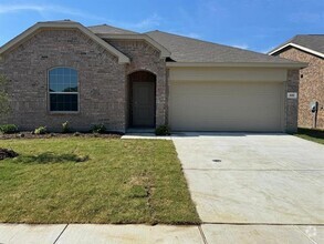 Building Photo - 233 Ardsley Ln