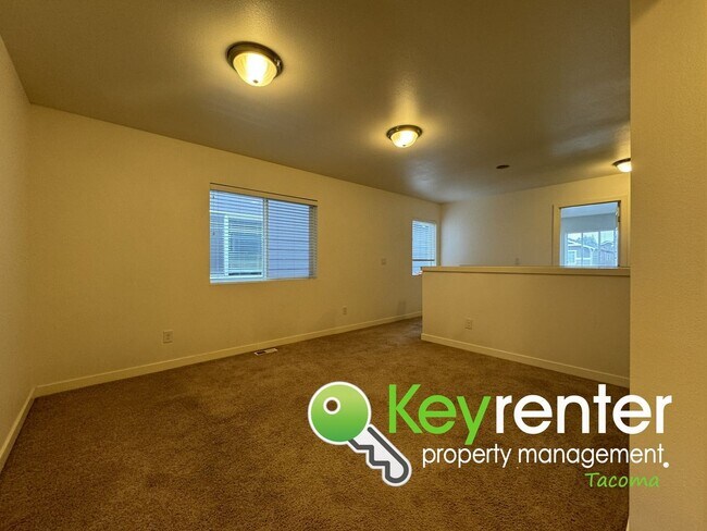 Building Photo - Puyallup Multi-level Fabulous 4Bed/2.5Bath...