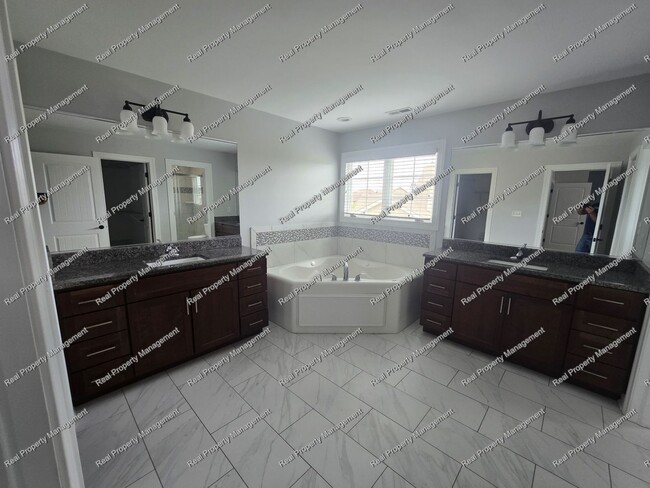 Building Photo - 9763 Garden Way