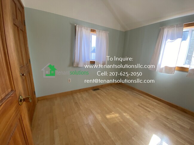 Building Photo - 19 Navy St