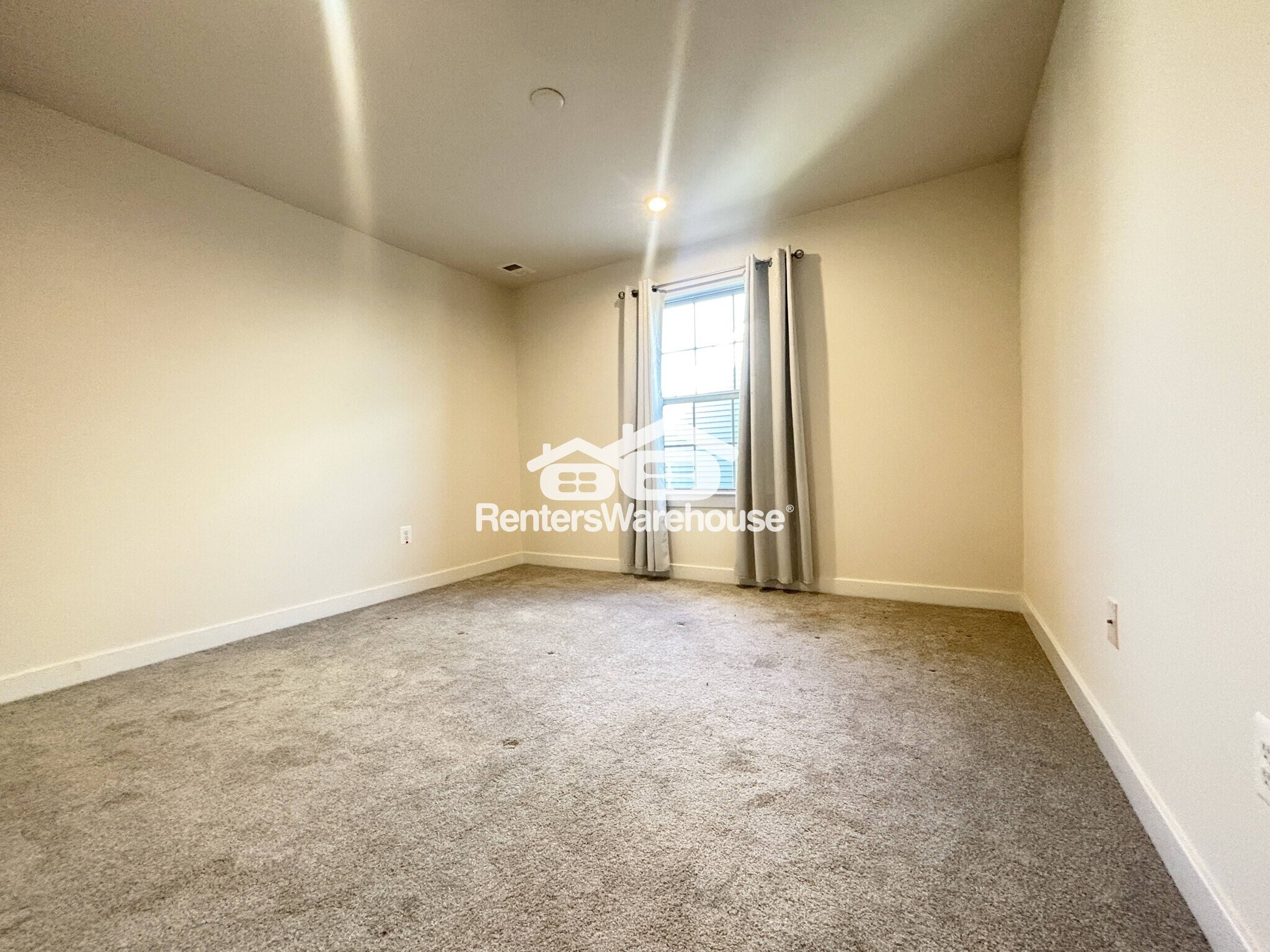 Building Photo - 2471 Vineyard Spgs Wy