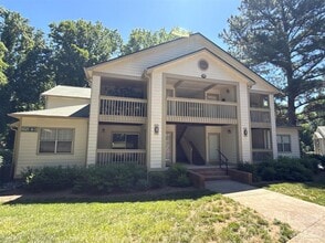 Building Photo - 1021 Churchill Downs Ct
