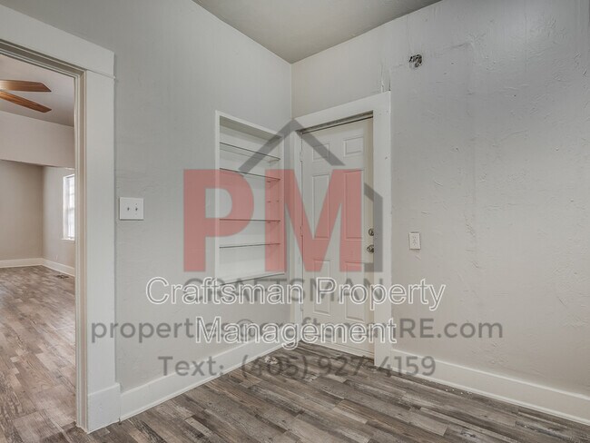 Building Photo - 1226 NW 8th St