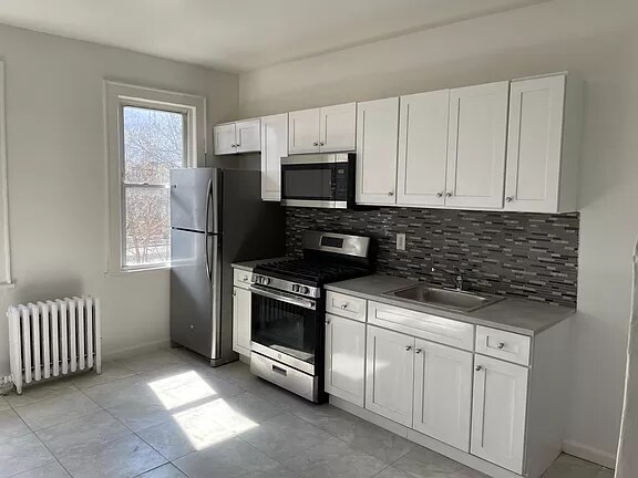 Building Photo - 139 Myrtle Ave