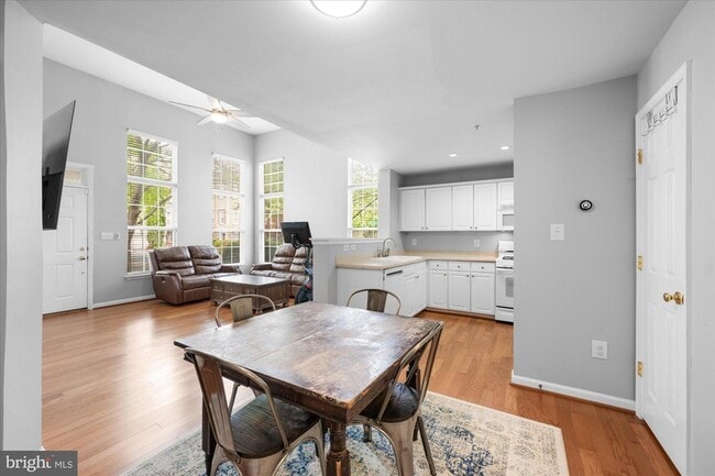 Building Photo - 4910 Barbour Dr
