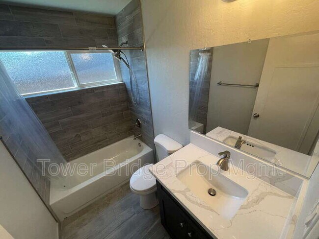 Building Photo - 8255 Oahu Dr