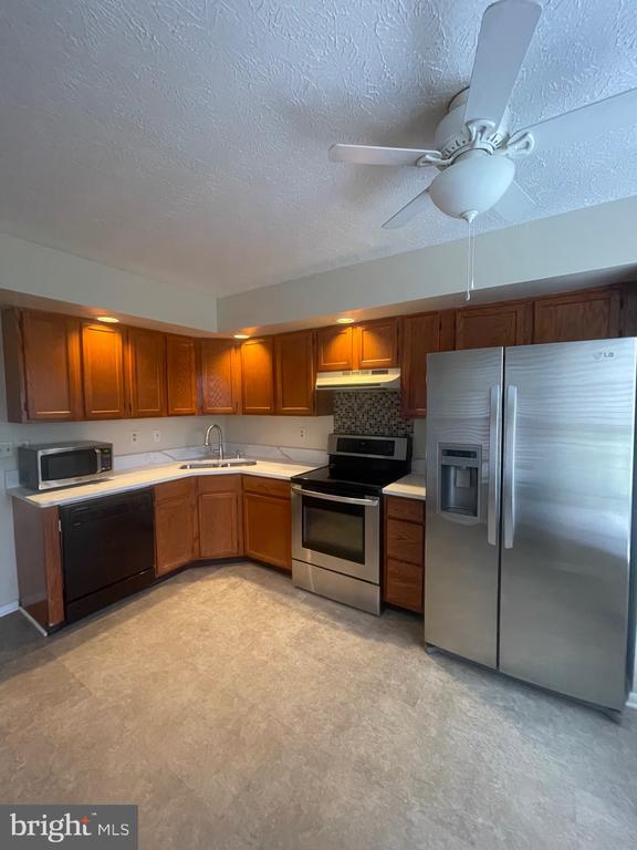 Building Photo - 1510 Murray Pl