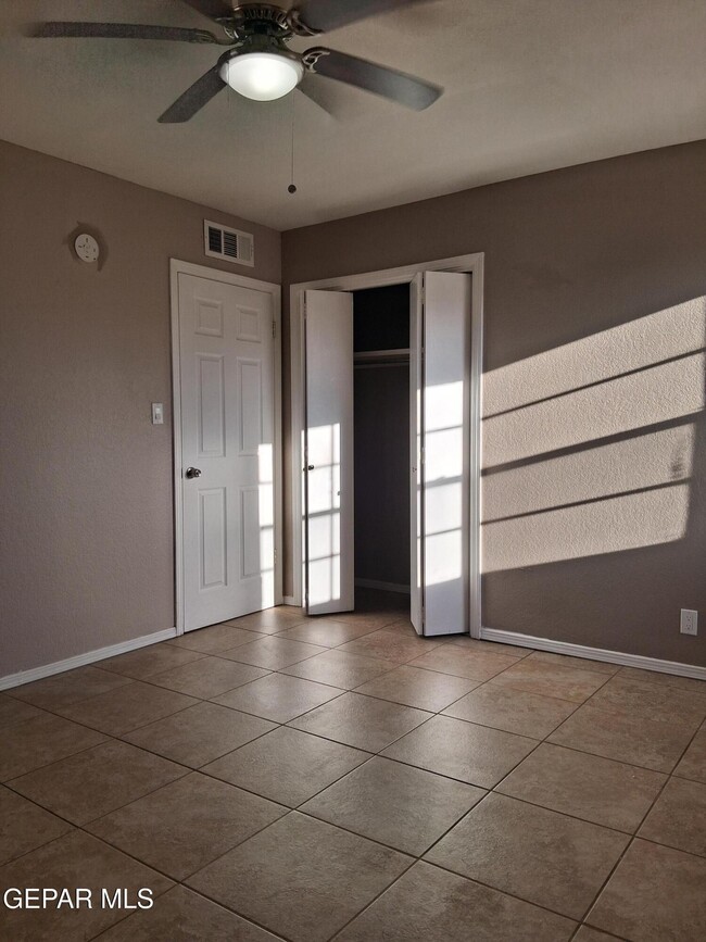 Building Photo - 6917 Alto Rey Ave